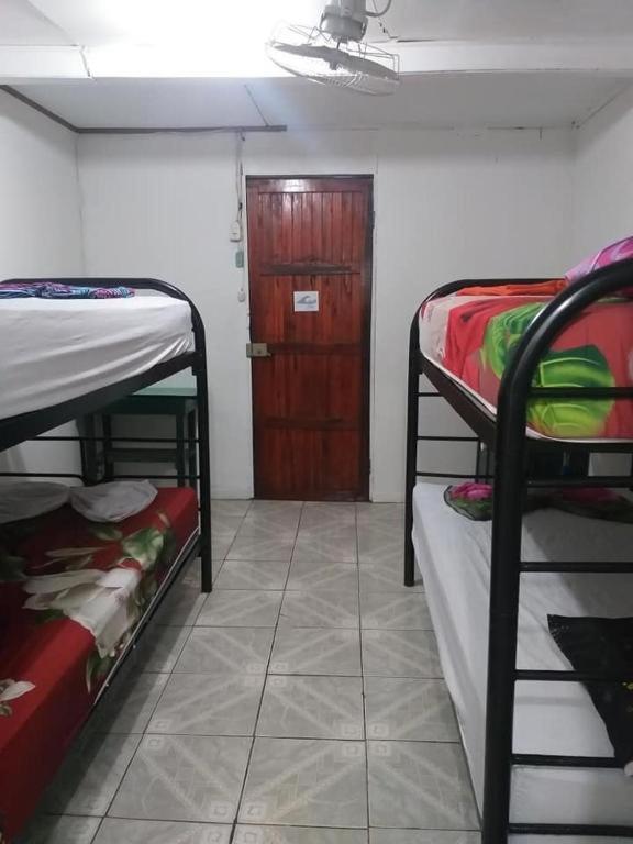 Downtown Montezuma Hostel Extérieur photo